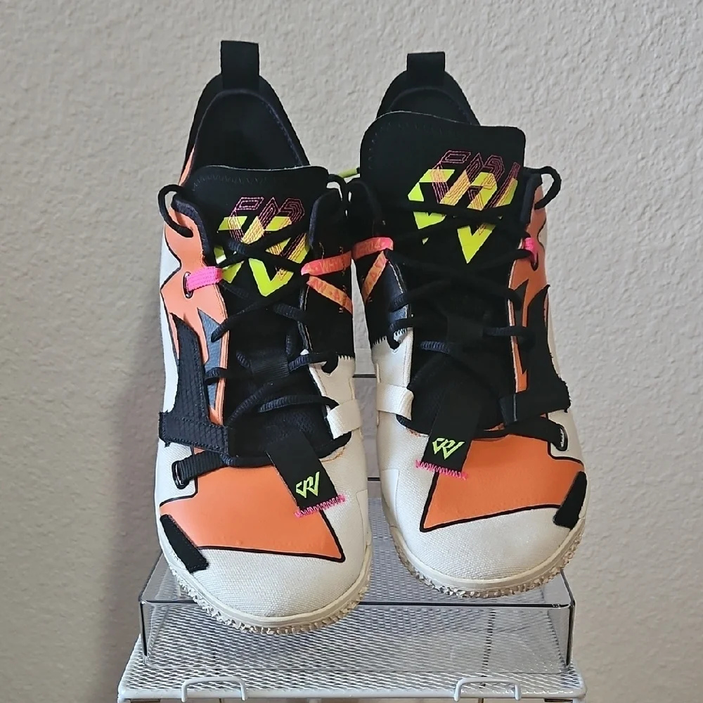 AIR Jordan Why Not Zer0.4 Orange and Black Athletic Shoes